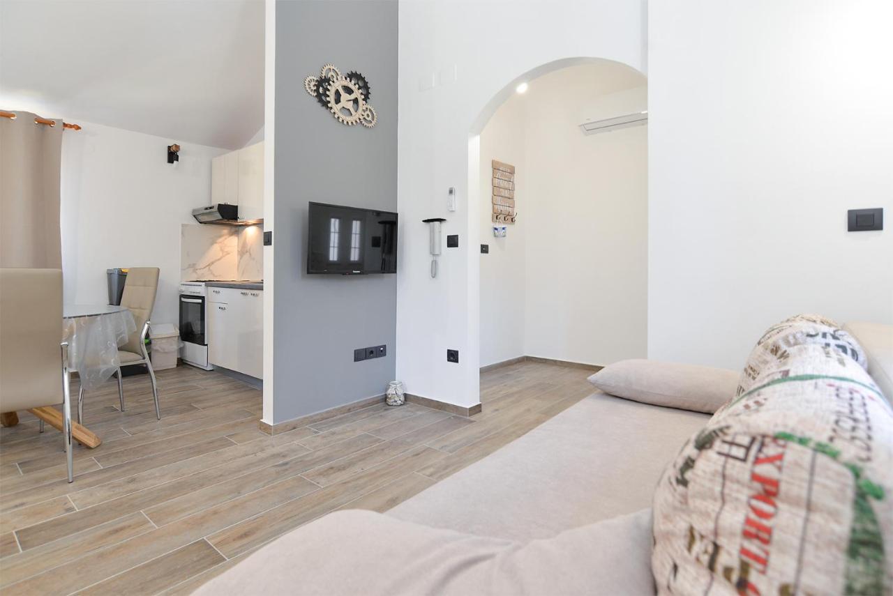 Apartments Elizabeta 1701 파자나 외부 사진