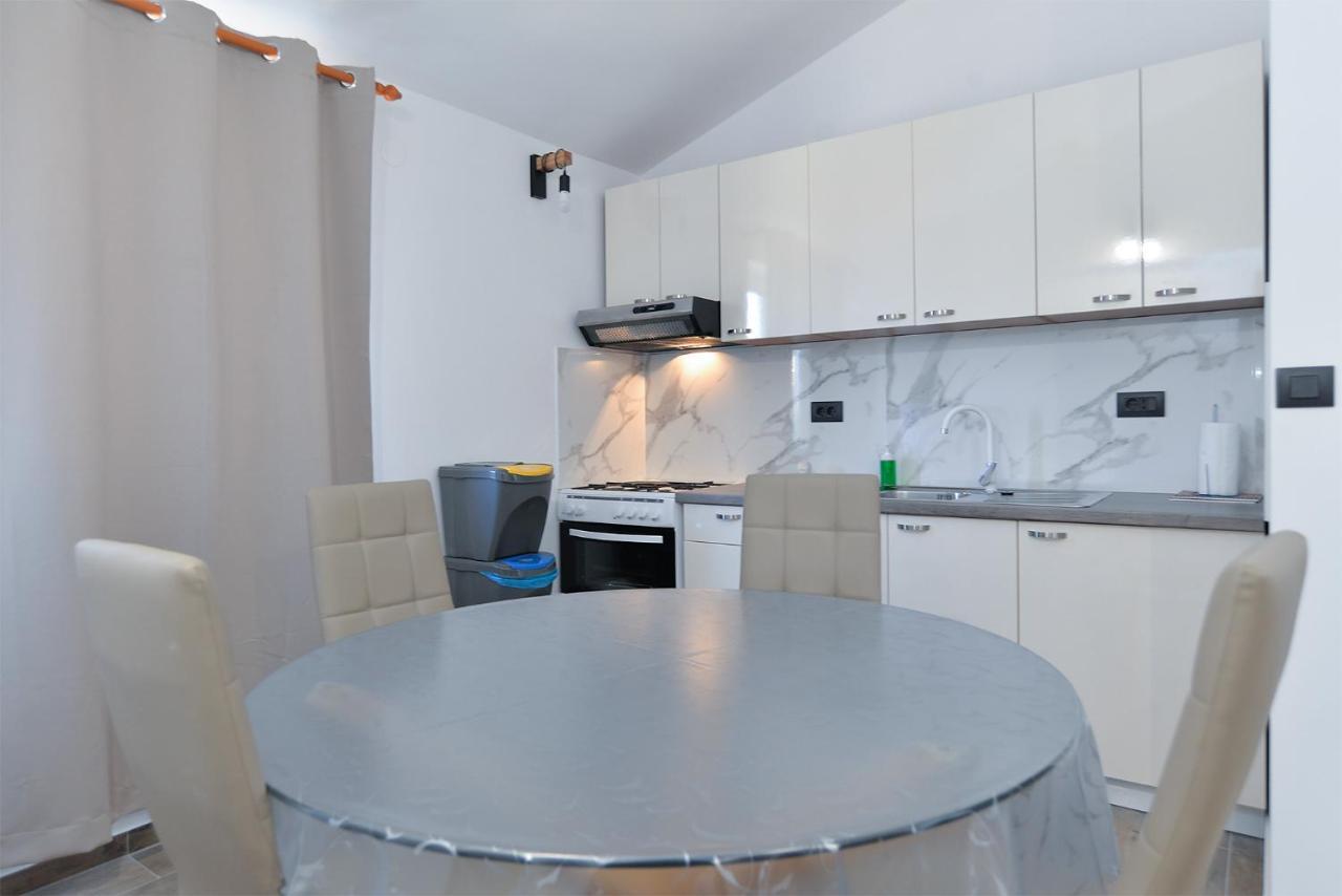 Apartments Elizabeta 1701 파자나 외부 사진