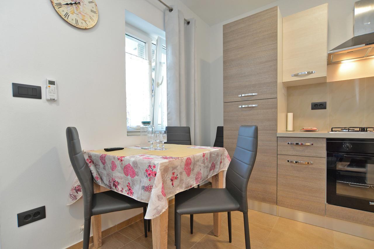 Apartments Elizabeta 1701 파자나 외부 사진